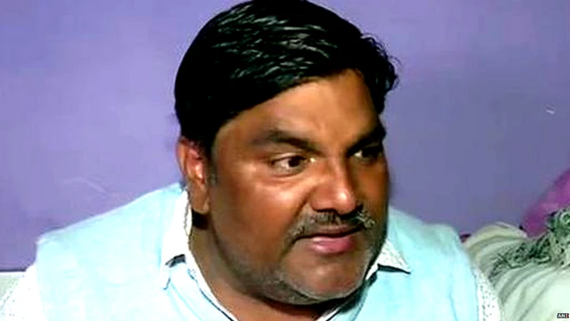 ਤਾਹਿਰ ਹੂਸੈਨ