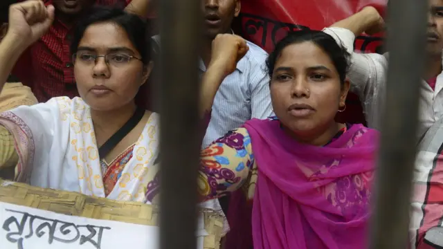 ন্যূনতম বেতনের দাবিতে বিক্ষোভ হয়েছে আগেও।
