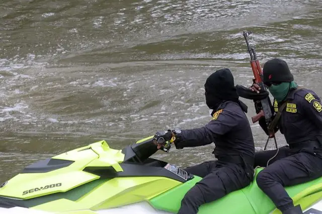 සාමාන්‍යයෙන් ශ්‍රී ලංකා නීතියට අනුව හමුදා සේවයෙන් පැනගිය අයෙකුව ඕනෑම අවස්ථාවක අත්අඩංගුවට ගැනීමට බලය පවතින අතර ඔවුන්ට අවුරුදු තුනක් දක්වා සිර දඬුවම් ලබා දීමට හැකියි.