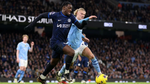 Chelsea go face Man City