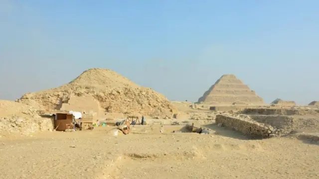 EGYPTIAN MINISTRY FOR ANTIQUITIES