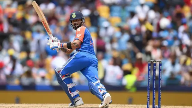 விராட் கோலியின் அரை சதம்