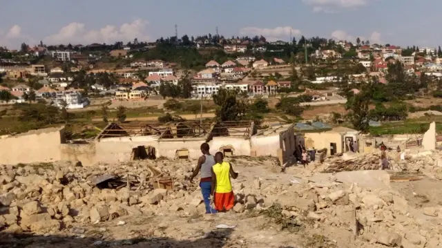 Mu 2022 inzu z'aba baturage bari baranze kwimuka zashenywe na leta bahava ku ngufu