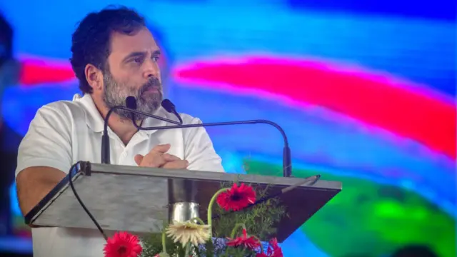 কর্নাটকের কোলারে একটি জনসভায় রাহুল গান্ধী 