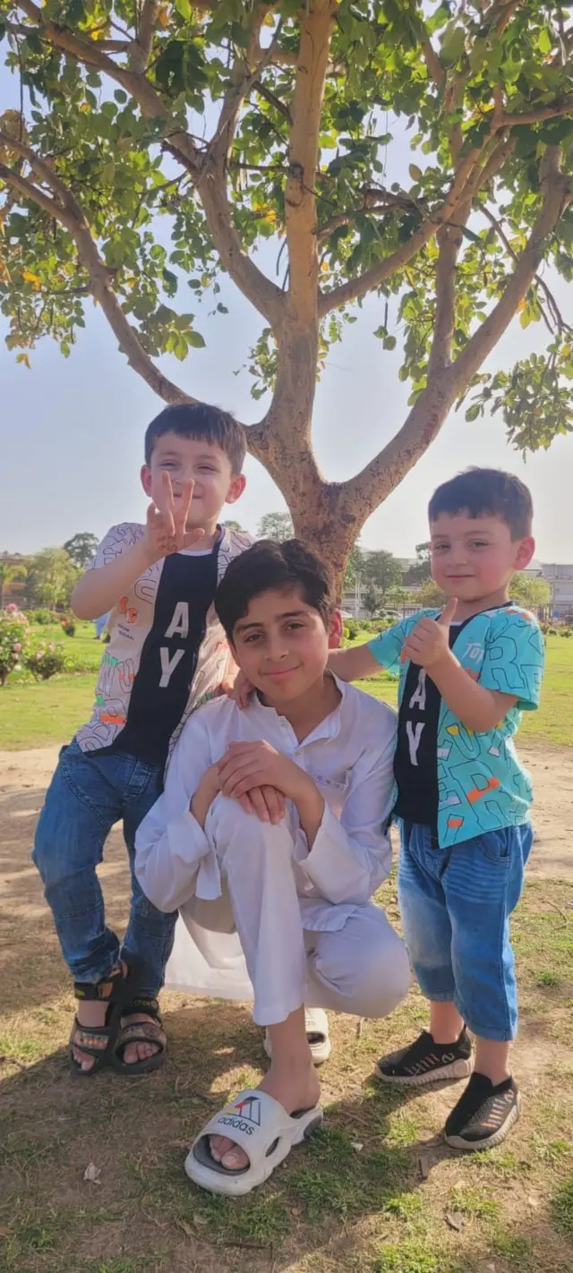 زاہد مصطفیٰ کے بچے