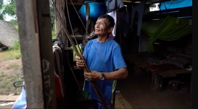 એ લોકો જે સિકાર કરીને ખાય છે