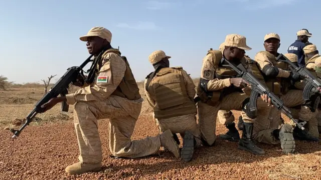 Soldats burkinabès