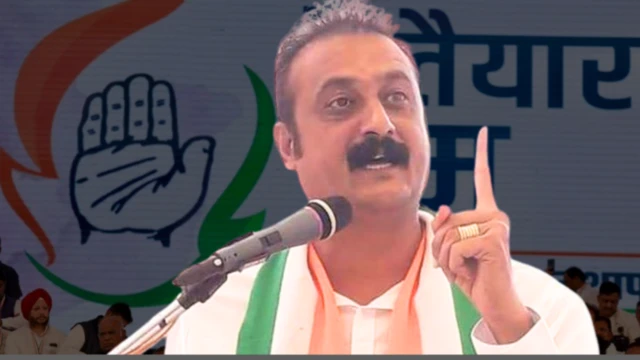 અમરેલીના દિગ્ગજ નેતા ગણાતા અંબરિશ ડેર ચૂંટણી અગાઉ કૉંગ્રેસ છોડીને ભાજપમાં જોડાયા હતા