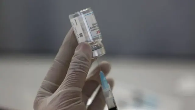 कोरोना वैक्सीन