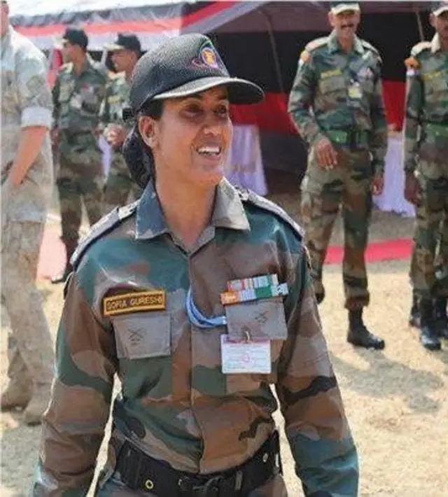 இந்தியாவின் 'ஆபரேஷன் சிந்தூர்' குறித்து ஊடகங்களுக்கு விளக்கமளித்த இரண்டு பெண் அதிகாரிகள் யார்