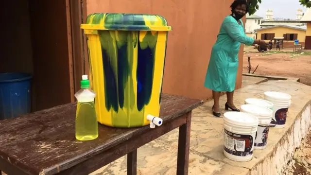 Ike omi, ọsẹ ati omi