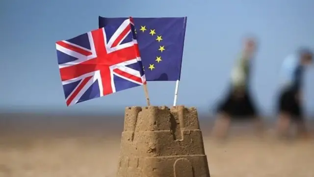 போரிஸ் ஜான்சனின் முயற்சியை தோற்கடித்த எம்பிக்கள்