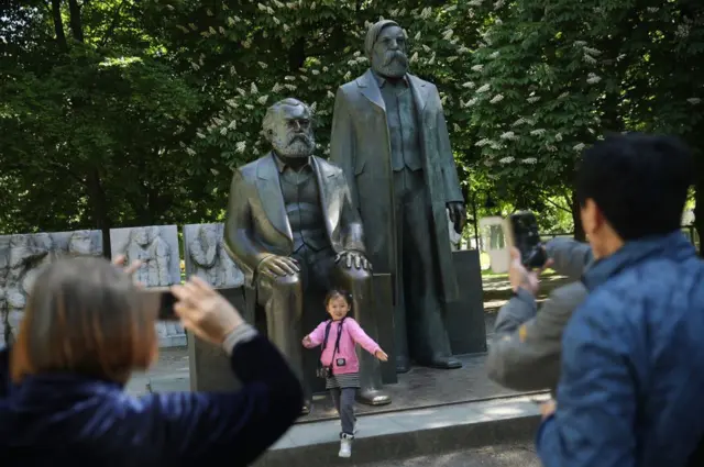 कार्ल मार्क्स