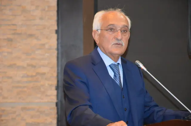 دادفر اسپنتا