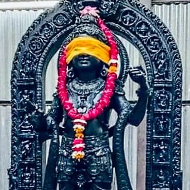 राम लला की मूर्ति