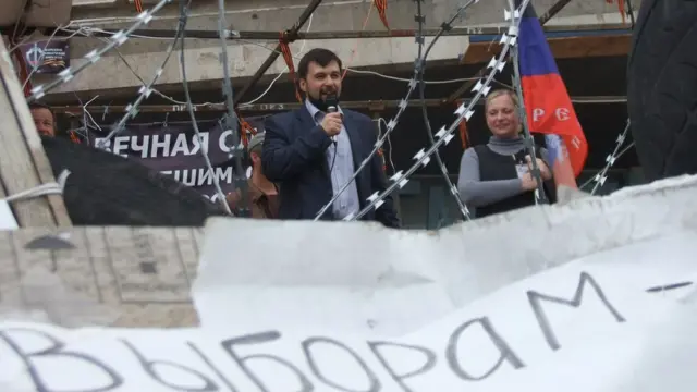 Денис Пушилин на баррикадах