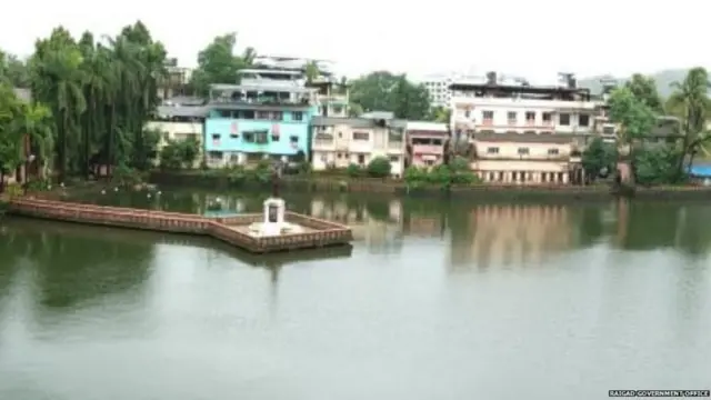 महाडचे चवदार तळे 