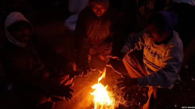 குளிர்காலத்தில் மூடிய அறைக்குள் தூங்குவது உயிருக்கு உலை வைக்கலாம்