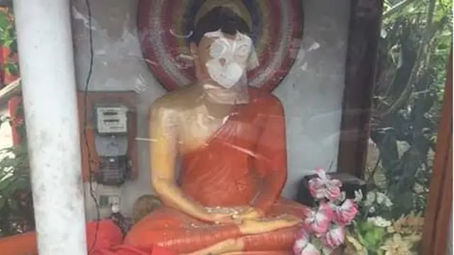 Buddha's statues damaged in Mawanella