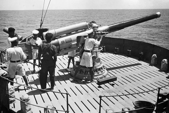 இந்திய கடற்படை தினம்