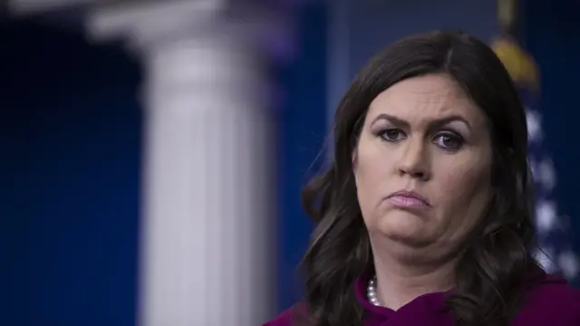 Sarah Huckabee Sanders, porta-vozponte preta e guarani palpiteTrump