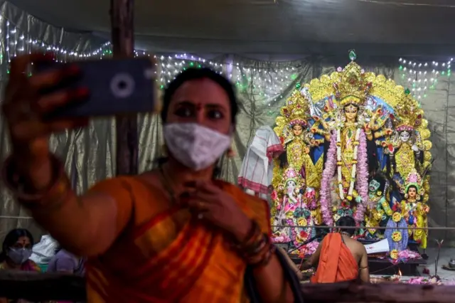 চেন্নাইয়ে দুর্গাপূজা আয়োজনের ছবি।