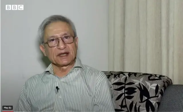 বিশ্ব ব্যাংকের ঢাকা অফিসের সাবেক প্রধান অর্থনীতিবিদ জাহিদ হোসেন। 