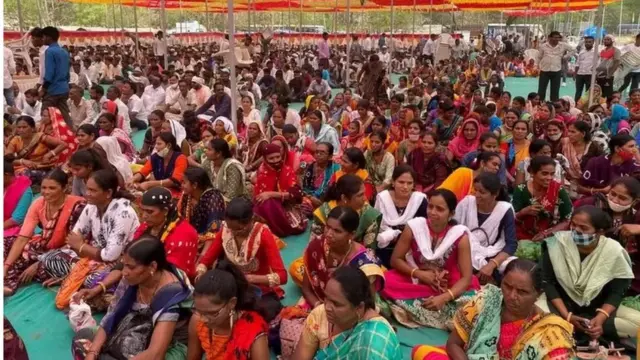 ત્રણેય પક્ષો ખ્રિસ્તી મતદારોને પોતાના તરફ આકર્ષવાના પ્રયાસો કરી રહયા છે