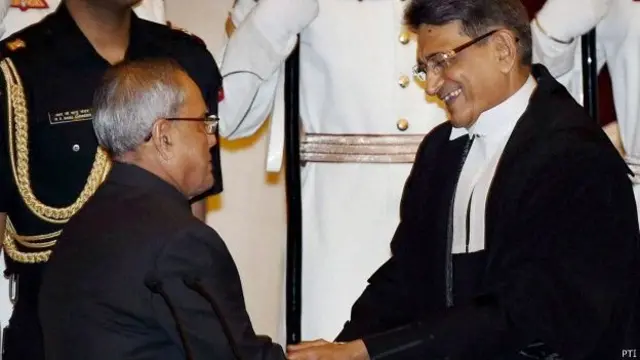 जस्टिस आरएम लोढ़ा ने कहा तथा कि रिटायर होने के बाद जजों के लिए दो साल का कूलिंग ऑफॉ पीरियड होना चाहिए