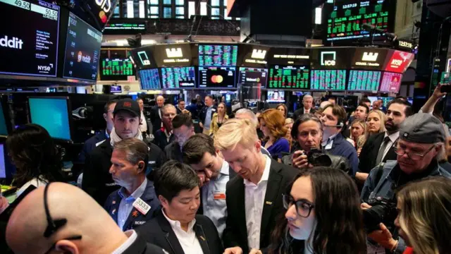 वॉल स्ट्रीट