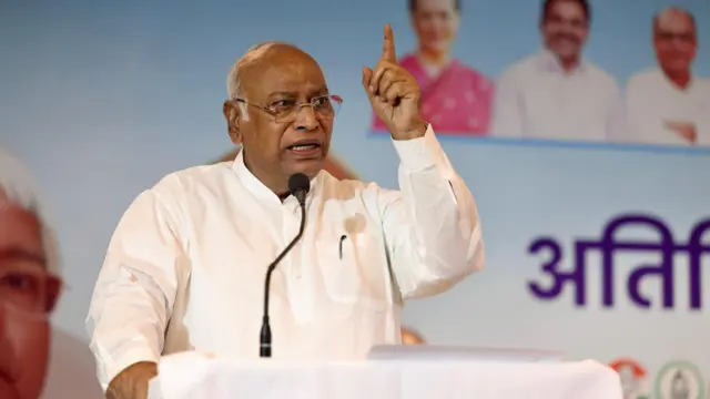 कांग्रेस अध्यक्ष मल्लिकार्जुन खड़गे