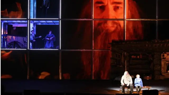 Спектакль "Лавр" во МХАТ им. М. Горького