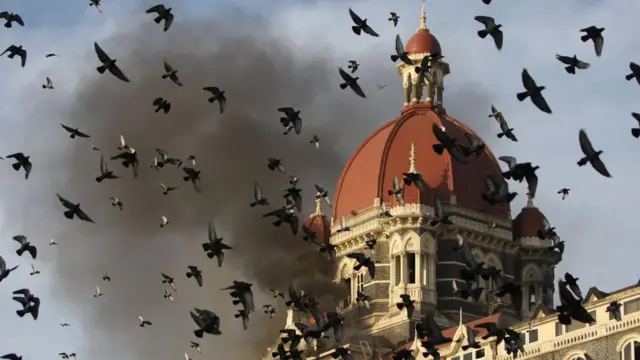 மும்பை 9/11 தாக்குதல்: அஜ்மல் கசாபை அடையாளம் காட்டிய சிறுமி தேவிகாவின் இப்போதைய நிலை என்ன?