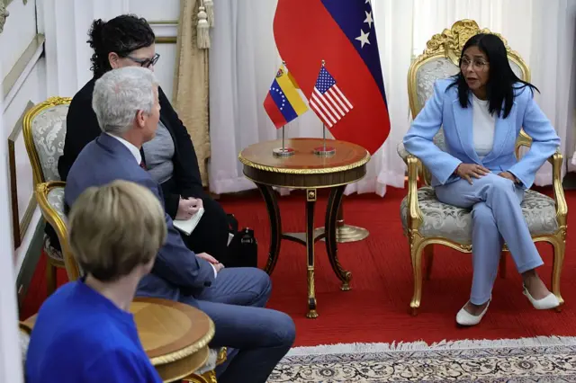 Delcy Rodríguez reunida con altos funcionarios de EE.UU. en febrero pasado.