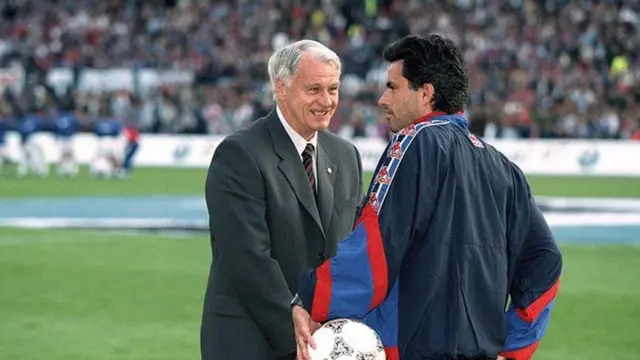 مورينيو وبوبي روبسون