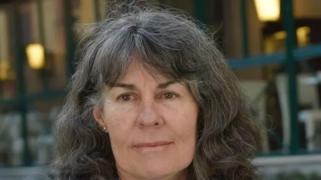 Chrissie Foster adalah ibu dua anak yang dilecehkan pastor di Melbourne, Australia