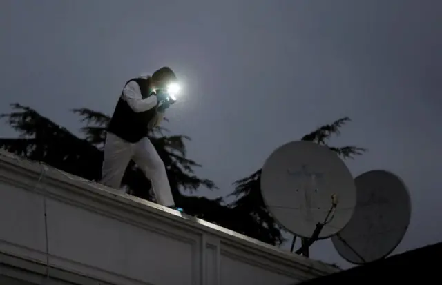 Suudi Arabistan'ın İstanbul Başkonsolosu Muhammed el Uteybi'nin konutunda arama yapan ekipler