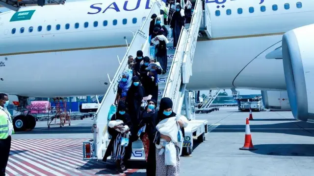 ዜጎች ከሳዑዲ አረቢያ ሲመለሱ