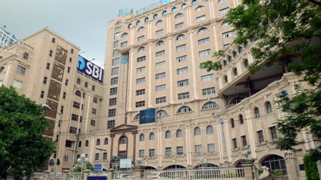 रूस पर आर्थिक प्रतिबंध