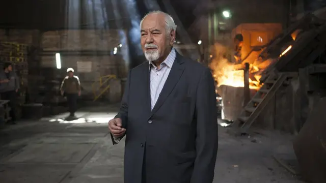 نمایی از فیلم 'پنبه تا آتش'