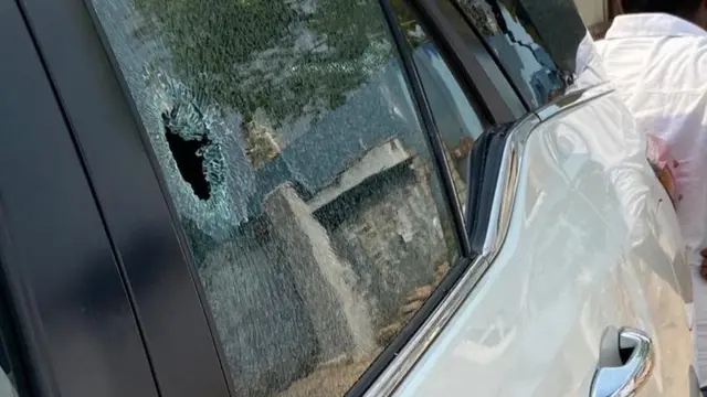 கார் கண்ணாடி உடைப்பு