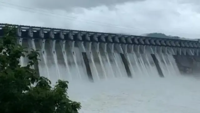 સરદાર સરોવર બંધ