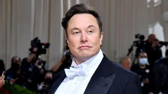 इलॉन मस्क