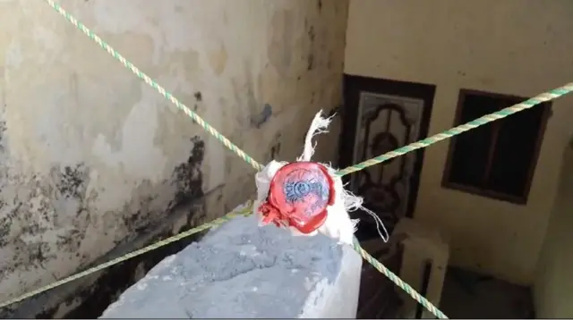 प्रशासन द्वारा सील किए गए मदरसे