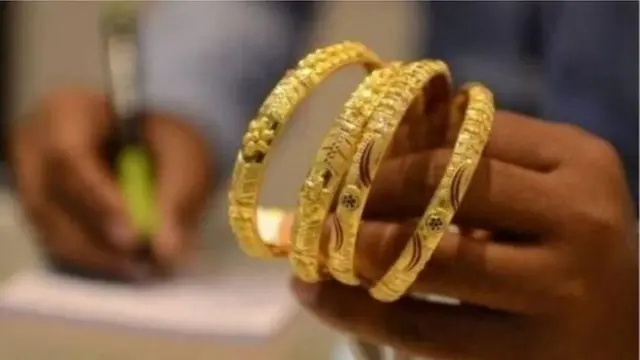 বাংলাদেশে সোনা জনপ্রিয়। 