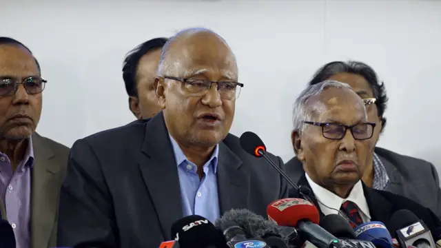 খন্দকার মোশাররফ হোসেন