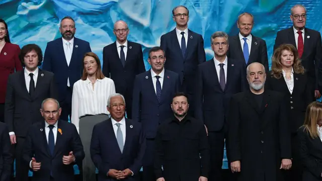 4 і 5 травня Єреван приймає одразу два великі європейські заходи - 8-й саміт Європейського політичного співтовариства (ЄПС) і перший в історії саміт Вірменія-ЄС