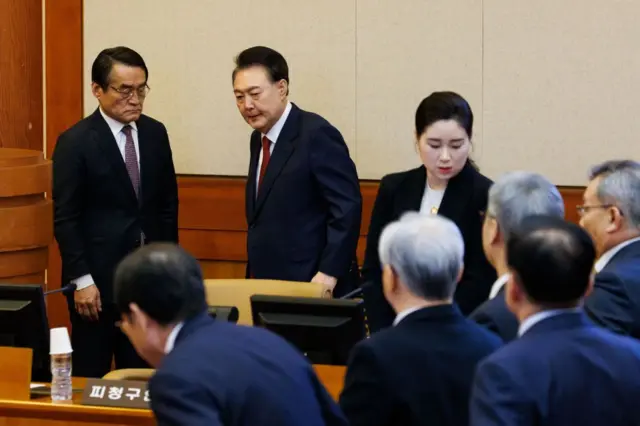 재판에 참석한 윤석열 전 대통령