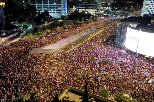 تظاهرات گسترده در تل آویو