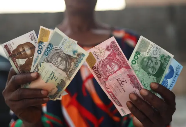 Inoti z'ama Naira, izishaje na nshasha.